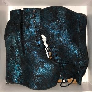 Jeffrey Campbell boot